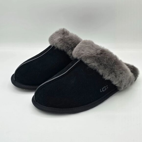 UGG Shoes - UGG Women’s Scuffette II Slippers 1106872 Black Pick Size